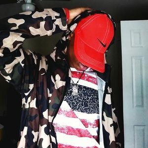 Meet your Posher, Lorenzo